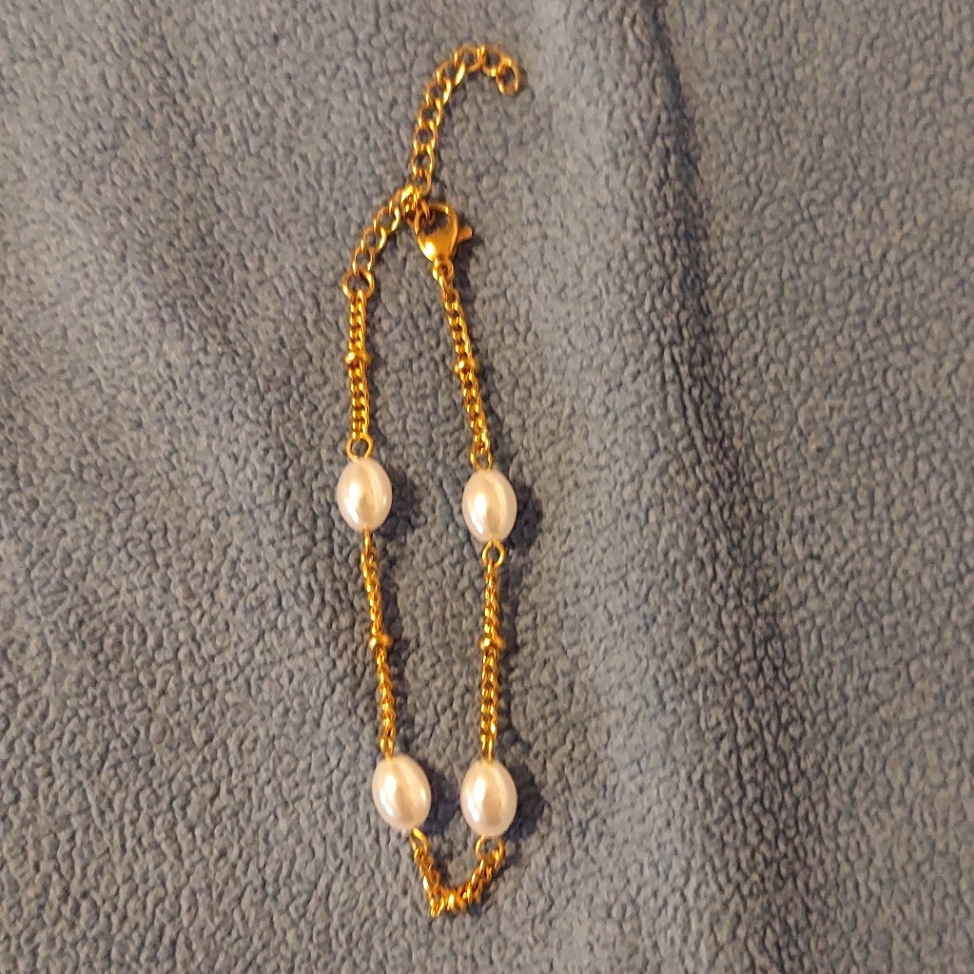 Pearl And Gold Tone Bracelet